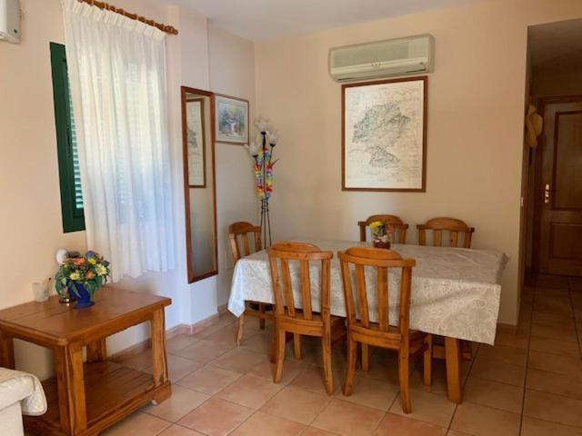 Apt. S Estany Alta Turistica Es Pujols Esterno foto